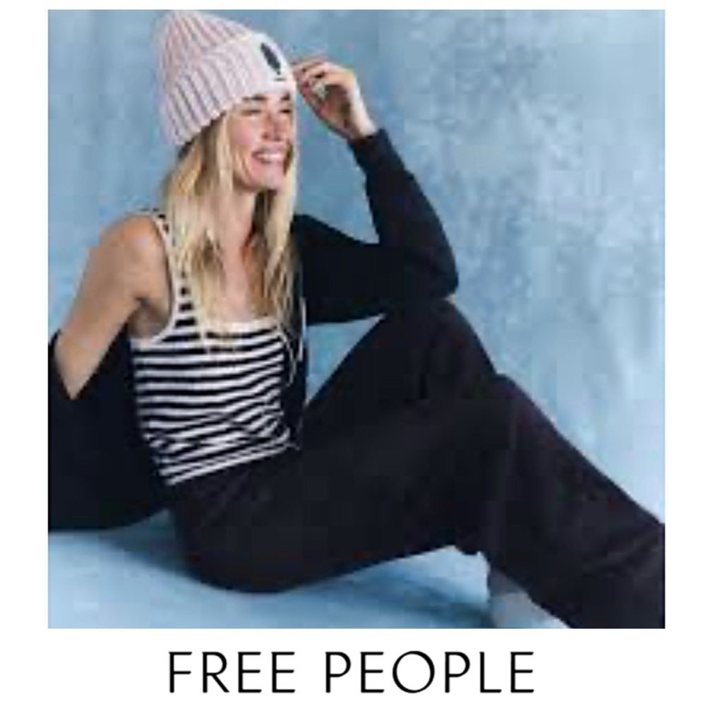🚩NwTs-$100 FREE PEOPLE Essential Set Pants & Top Comfy Casual Navy/Lilac Combo